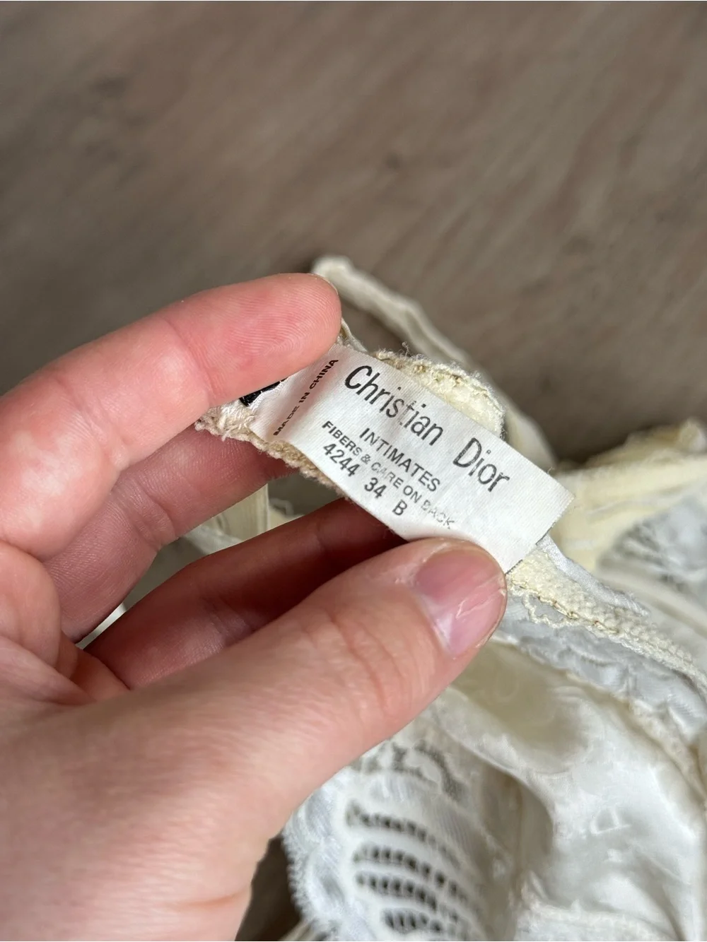 Vintage Christian Dior Intimates Sheer Lace Underwire Bra Designer White 34B